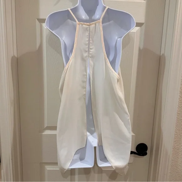 Persaya Racer Back / Split Back Top Abstract Chevron Design - Picture 4 of 6